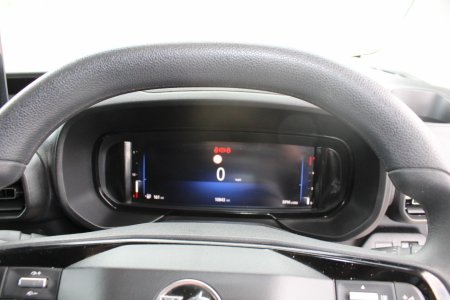2025 Vauxhall Combo - photo 17