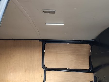2020 Volkswagen Transporter - photo 10