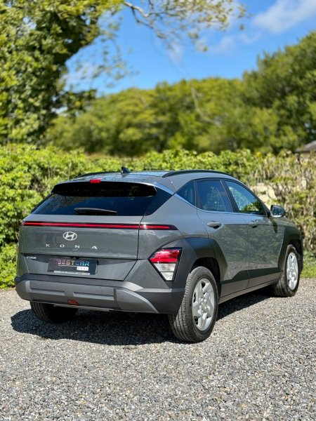 2025 Hyundai KONA - photo 12