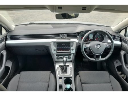 2016 Volkswagen Passat - photo 13