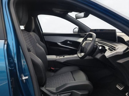 2025 Peugeot 3008 - photo 8