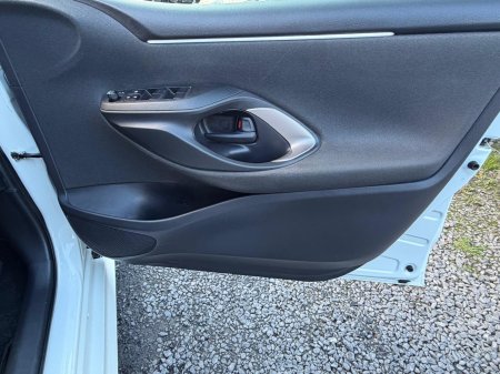 2022 Toyota Yaris - photo 18
