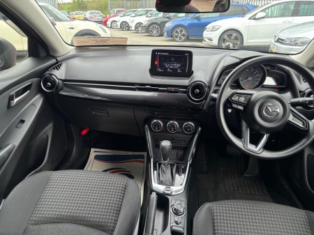 2017 Mazda Demio - photo 6