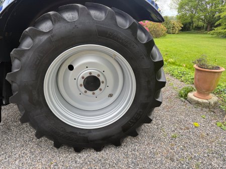 2020 New Holland T7.210 - photo 7