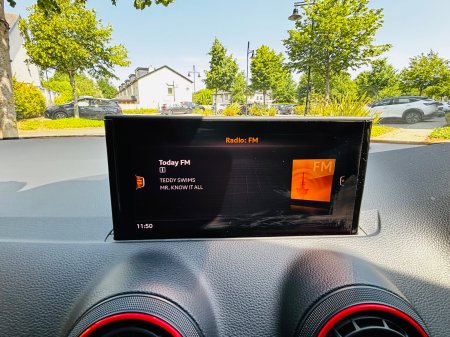 2020 Audi SQ2 - photo 24