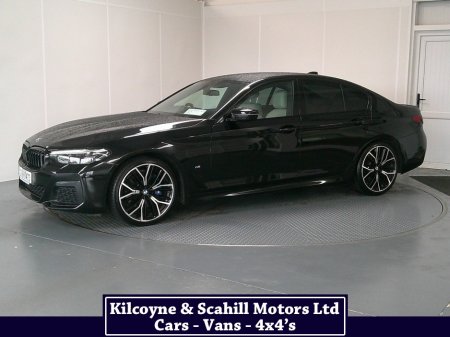 2022 BMW 5-Series - photo 3