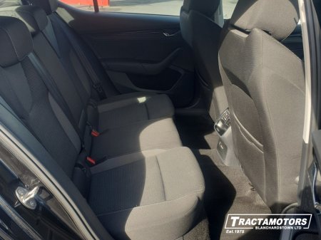 2024 Skoda Octavia - photo 22