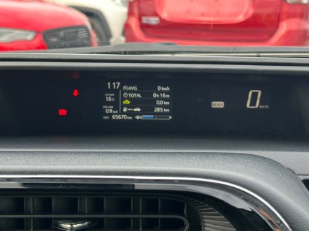 2017 Toyota Aqua - photo 16