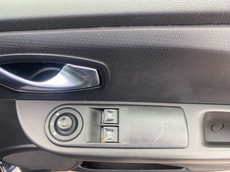 2016 Renault Clio - photo 14