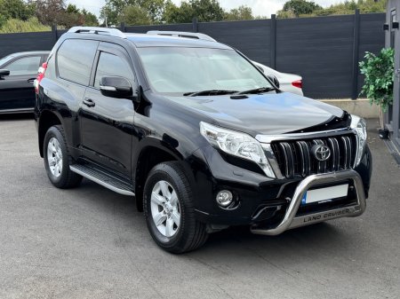 2017 Toyota Land Cruiser - photo 5