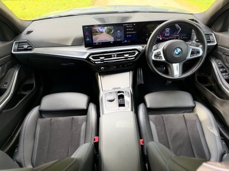2023 BMW 3-Series - photo 34