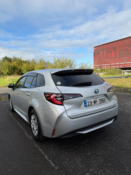 2023 Toyota Corolla - photo 25