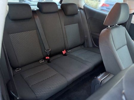 2011 Volkswagen Golf - photo 11