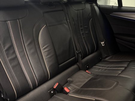 2020 BMW 5-Series - photo 11