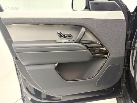 2025 Land Rover Range Rover Sport - photo 16
