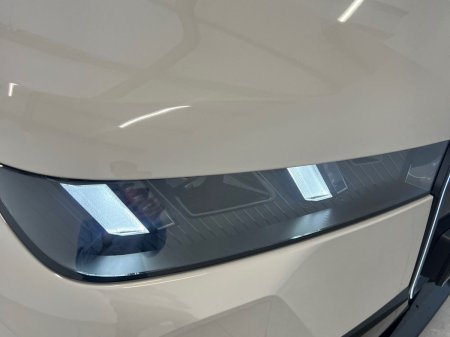 2026 BMW iX - photo 21