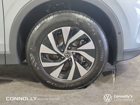 2026 Volkswagen Tiguan - photo 7
