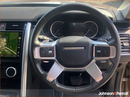 2023 Land Rover Discovery - photo 12