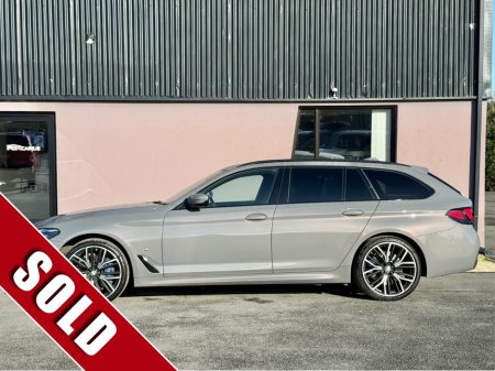 2022 BMW 5-Series - photo 7