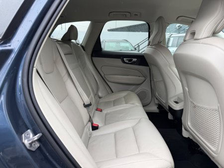 2021 Volvo XC60 - photo 16