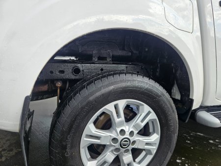 2021 Nissan Navara - photo 13