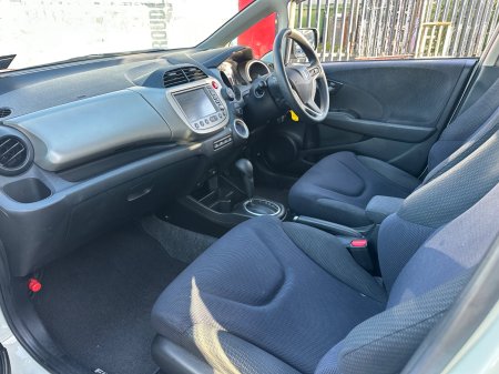 2011 Honda Fit - photo 17