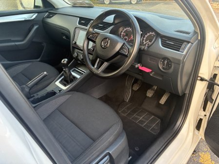2020 Skoda Octavia - photo 9