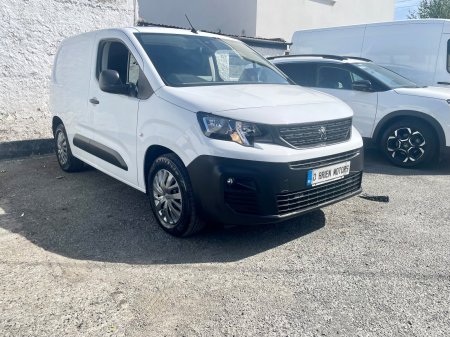 2022 Peugeot Partner - photo 30