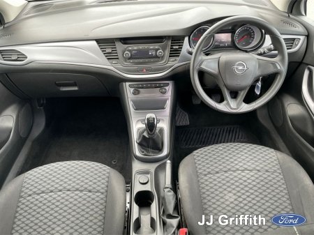 2018 Opel Astra - photo 9