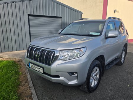 2021 Toyota Land Cruiser - photo 6