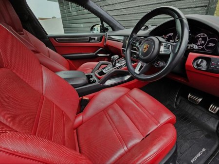 2023 Porsche Cayenne - photo 8