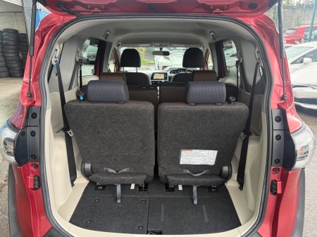 2017 Toyota Sienta - photo 7