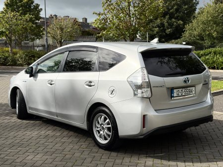 2012 Toyota Prius - photo 10