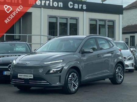 2023 Hyundai KONA Only 11K km's SE Connect 39kw