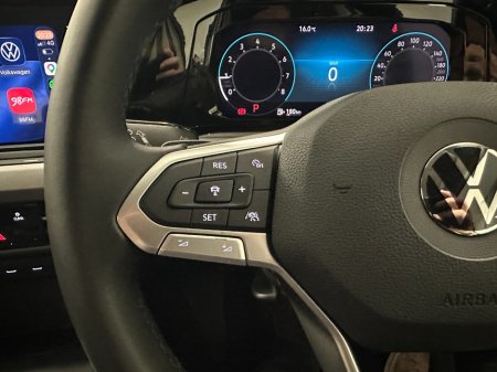 2021 Volkswagen Golf - photo 27