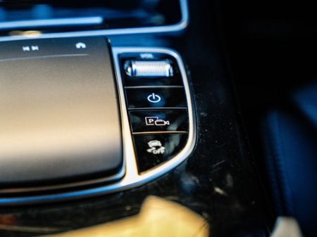 2022 Mercedes-Benz GLC - photo 11