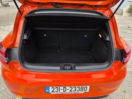 2023 Renault Clio - photo 10