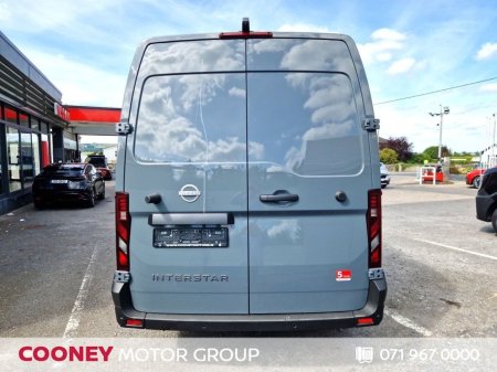 2027 Nissan Interstar - photo 17