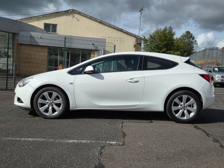 2012 Opel Astra - photo 6