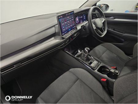 2025 Volkswagen Golf - photo 2