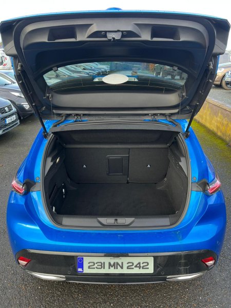 2023 Peugeot 308 - photo 14