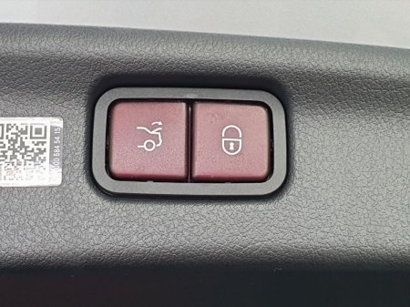 2024 Mercedes-Benz C-Class - photo 24