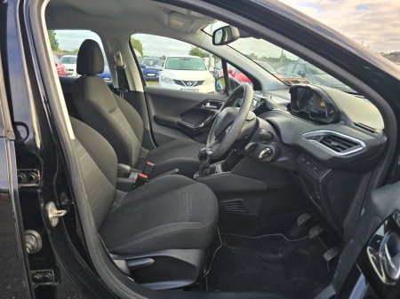 2018 Peugeot 208 - photo 9