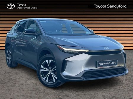 2024 Toyota bZ4X SPORT 11KW EV AUTOMATIC // HEATED SEATS & STEERING WHEEL // REAR CAMERA & PARK ASSIST // APPLE CARPL