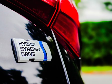2020 Toyota Prius - photo 11