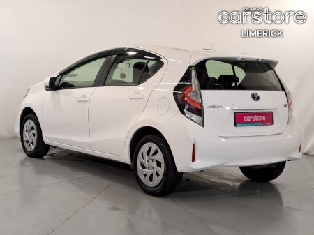 2021 Toyota Aqua - photo 5