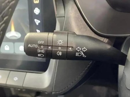 2025 MG ZS - photo 30