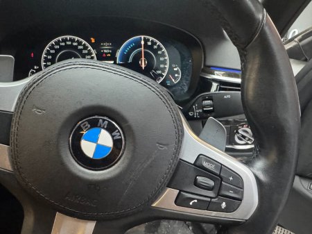 2019 BMW 5-Series - photo 13
