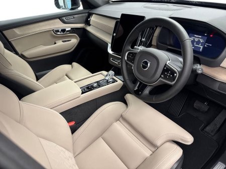 2026 Volvo XC90 - photo 6