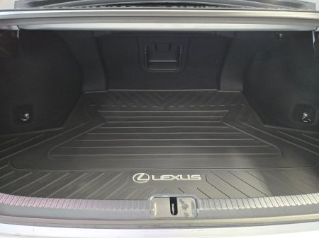 2025 Lexus ES - photo 6